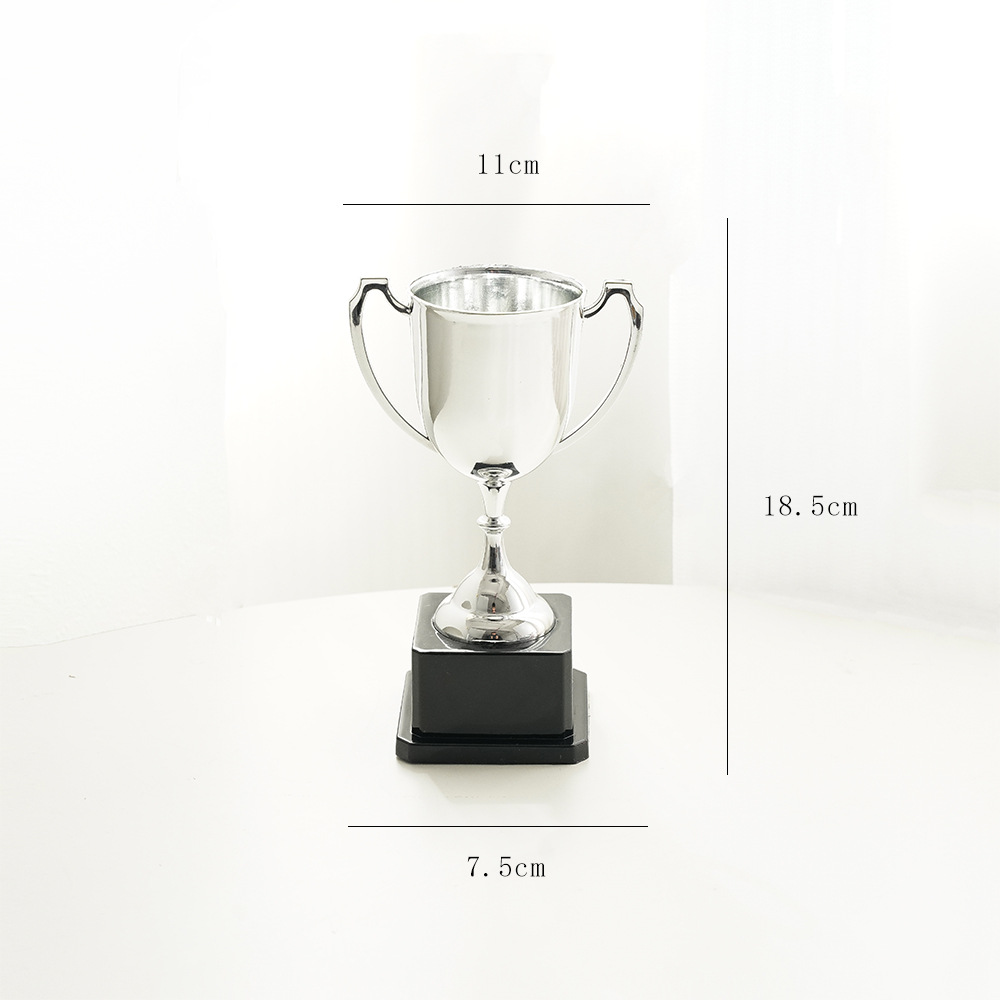 🏆 Kreativ trofé-blomva