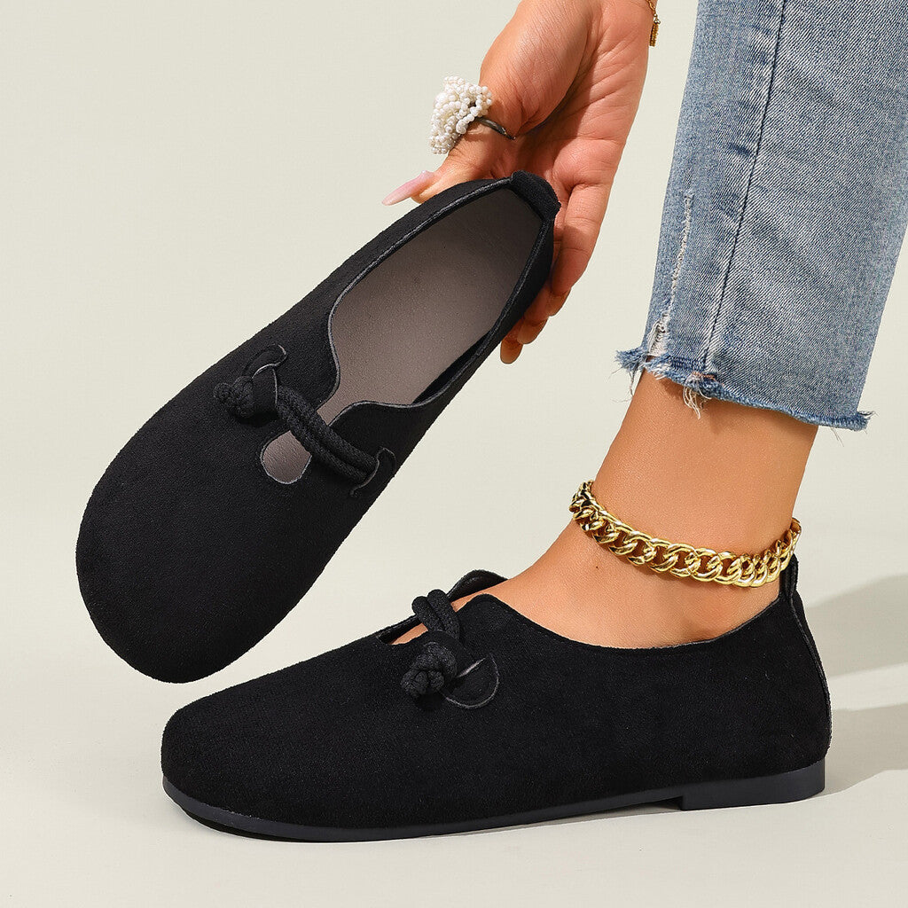 🔥 Slip-On Platta Skor i Konstmocka för Dam – Tidlös Repknutdesign i Svart & Beige 🍂