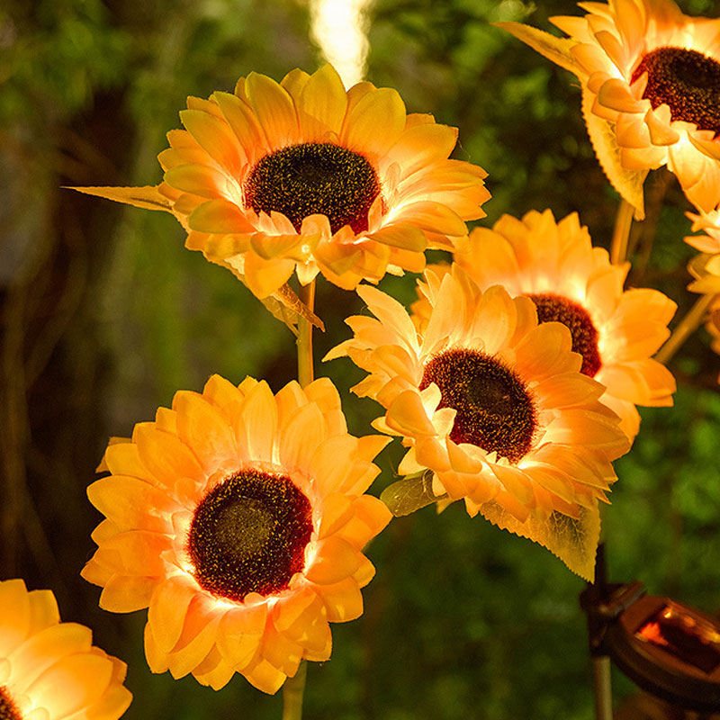 🌻 Solcellsdrivna solroslampor för trädgården