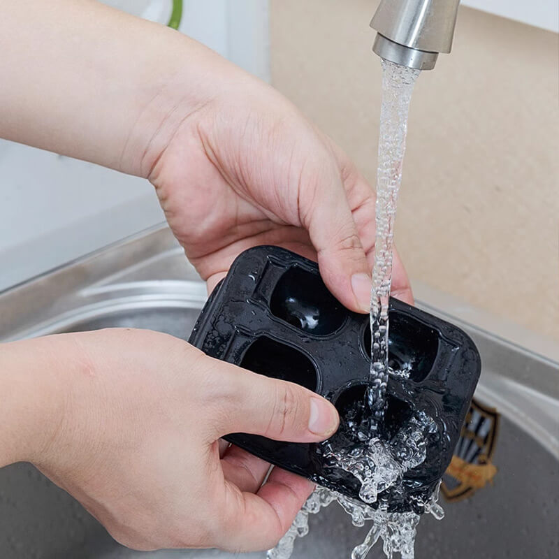 ⏳Tidsbegränsat erbjudande⏰Gör-det-själv-isform i silikon i form av en "dödskalle"🧊