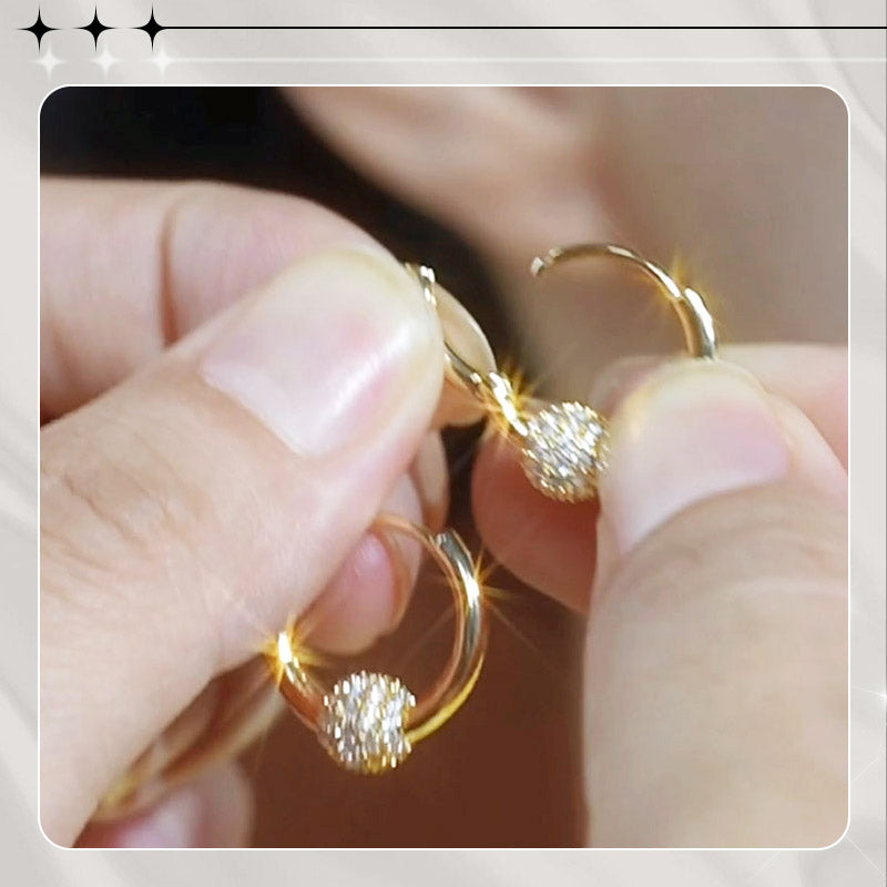 💫 BEGRÆNSET TILBUD: 50 % RABAT! 💍 Guldøreringe med cirkel og lille kugle – delikate, lette og alsidige ✨