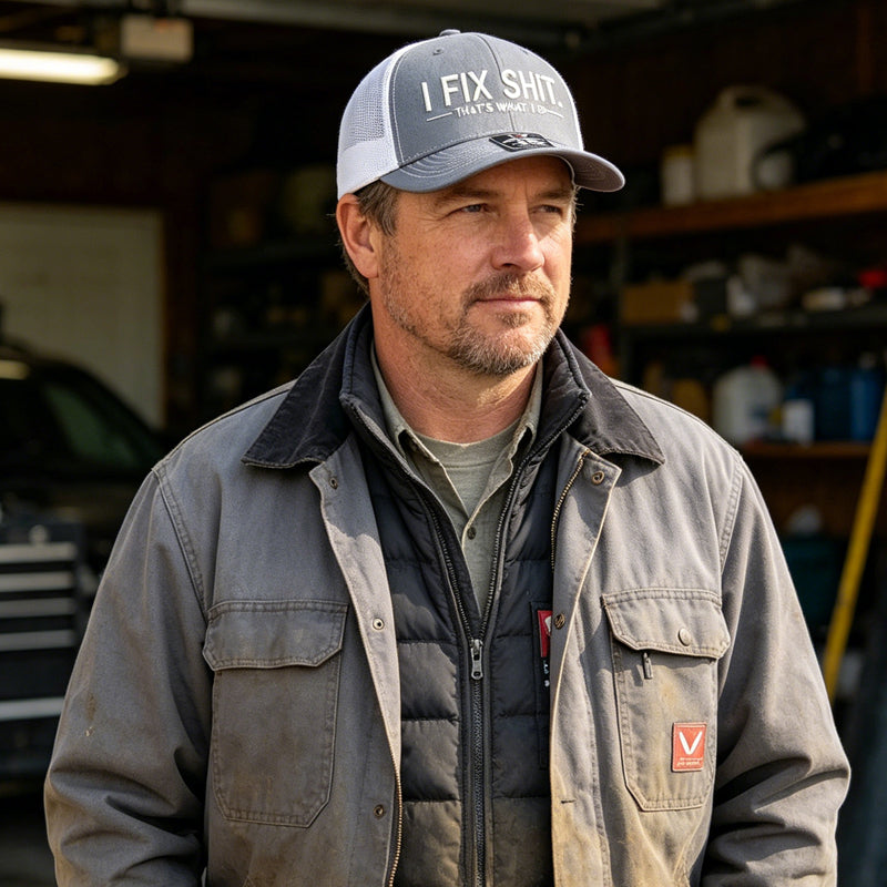 🧢 BEGRÄNSAD TID: 50 % RABATT! ✨ Broderad truckerkeps med texten ”I Fix Shit” – andningsbart nätmaterial, solskydd, en iögonfallande och rolig present 🛠️